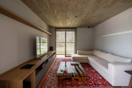 Axial House